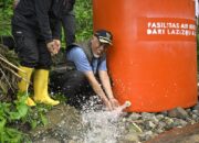 Untuk Warga Terdampak Banjir Bandang di Tanah Datar, Gubernur Mahyeldi Hadiri Pemasangan Pipanisasi Air Bersih