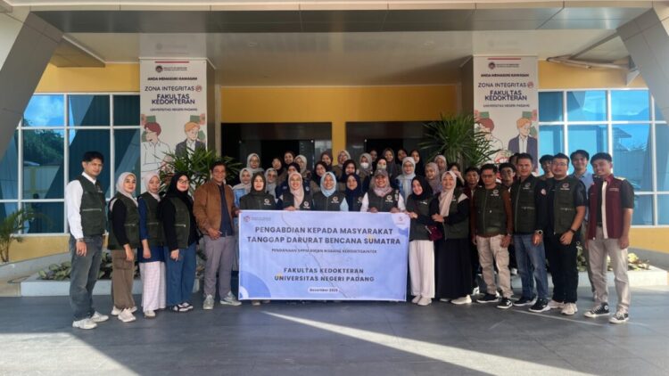 FK UNP Hadirkan Program "Sumbar Peduli 3-in-1", Pulihkan Kesehatan dan Sanitasi Pascabencana 1 IMG 20260101 WA0025