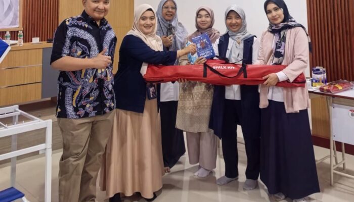 Membentuk Kader PMR, Menyiapkan Remaja Tanggap Darurat di Sekolah