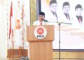 RAKERDA— Ketua DPD PKS Kota Padang, Mulyadi Muslim memberikan sambutan saat pembukaan Kerja Daerah (Rakerda) DPD PKS Kota Padang yang digelar di Ballroom DPTW PKS Sumbar, Minggu (4/1).
