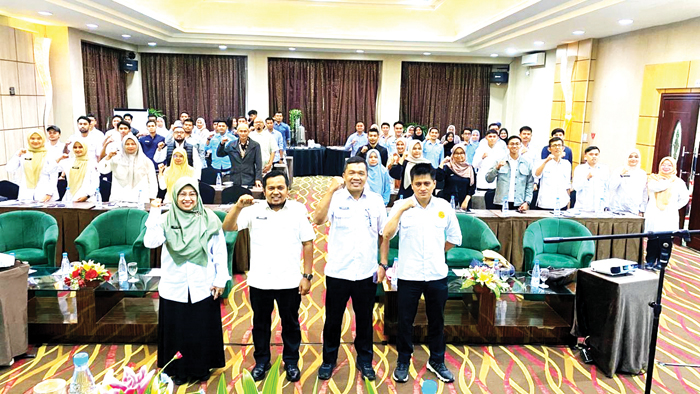 PERCEPAT SLHS— Pemko Bukittinggi melalui Dinkes terus mendorong seluruh SPPG untuk segera menuntaskan pengurusan SLHS sebagai tindak lanjut atas SE Kemenkes Nomor HK.02.02/C.I/4202/2025 tentang percepatan penerbitan SLHAS.