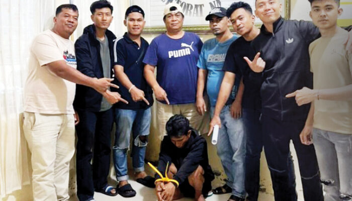 Dibuntuti, Pengedar Kedapatan Tunggu Pembeli di Pinggiar Jalan, Belasan Paket Sabu Disita