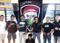 SABU— Pelaku AH alias Adit ditangkap Tim Satresnarkoba Polres Sawahlunto dengan barang bukti satu paket sabu.