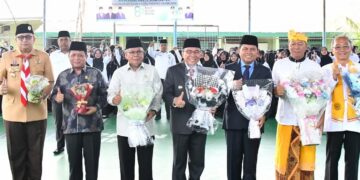 UPACARA PERINGATAN HAB— Wakil Wali Kota Padang, Maigus Nasir, menghadiri peringatan Hari Amal Bhakti (HAB) ke-80 Kementerian Agama tingkat Kota Padang yang digelar di Aula MAN 2 Padang, Sabtu (3/1).