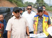 Andre Rosiade Tinjau Pembangunan Jalan Payakumbuh–Sitangkai, Proyek Rp75 M Rampung Juli 2026