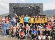 Senam Bersama dan Cek Kesehatan Gratis, Wujudkan Masyarakat Sehat dan Harmonis di Kelurahan Pasar