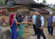 Beri Dukungan Moril, Bupati Solok Datangi Korban Kebakaran Sungai Abu