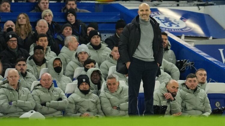 KEPUTUSAN besar kembali diambil Chelsea, dan sekali lagi memantik kontroversi besar. Klub asal London Barat itu resmi memecat Enzo Maresca meski musim belum benar-benar keluar jalur.