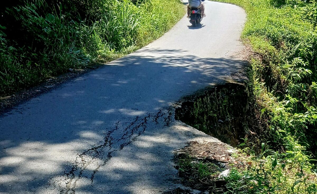 jalan amblas koto baru