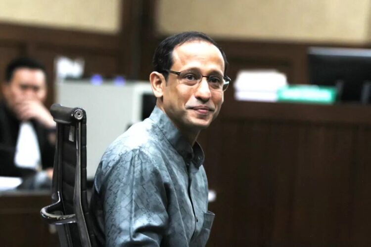Bacakan Eksepsi Kasus Dugaan Korupsi Chromebook, Nadiem Makarim Seret Nama Jokowi 1 TERDAKWA— Nadiem Makarim, terdakwa dugaan korupsi digitalisasi pendidikan pengadaan laptop Chromebook di Kemendikbudristek tahun 2019-2022.