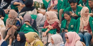 MENGABDI DI SOLSEL— Sebanyak 300 mahasiswa Unand yang akan mengabdikan dirinya, berbaur dengan masyarakat Solsel di awal tahun ini.