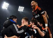 Napoli Tumbang Saat Adu Penalti, Como Catat Sejarah Lolos ke Semifinal Coppa Italia 2025/2026