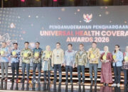 Kualitas Jaminan Kesehatan Masyarakat Meningkat, Kota Padang Raih UHC Award 2026 Kategori Pratama