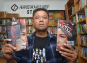 Pewarta Foto Antara Sumbar Luncurkan Buku Orang-orang Bermata Biru di Minangkabau