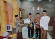 Safari Ramadan di Masjid Sarul Jadid, Anggota DPRD Padang Surya Jufri Bitel Salurkan Bantuan Rp25 juta