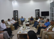 Wako Fadly Amran Terima Bantuan  PT Inalum, Rusak Akibat Banjir Bandang, SDN 49 Batang Kabung Bakal Diperbaiki