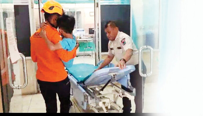 Iringi Ambulans, Gran Max Terjun ke Jurang di Kelok 9, Sopir dan Enam Penumpang Luka Parah