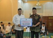 Safari Ramadan Perdana Pemprov Sumbar di Tanah Datar, Sekda Serahkan Bantuan dan Paparkan Program Prioritas