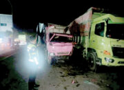 Colt Diesel Tabrak Truk Parkir di Jalinsum, Sopir dan 2 Penumpang Luka-luka