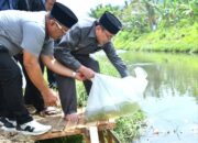 Sebanyak 5000 Bibit Ikan Nila Swadaya GATI Dilepas Wawako,  Maigus : Gerakan Ini Bermanfaat pada ekonomi dan keberlanjutan ekosistem sungai