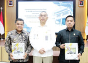 Hadiri Penyerahan Laporan Hasil Pemeriksaan BPK  TA 2025, Ketua DPRD Agam: Modal Penting untuk Wujudkan Pengelolaan Keuangan Daerah Transparan dan Akuntabel