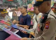 Polresta Padang Razia Petasan di Pasar Raya, Sejumlah Lapak dan Toko Digeledah