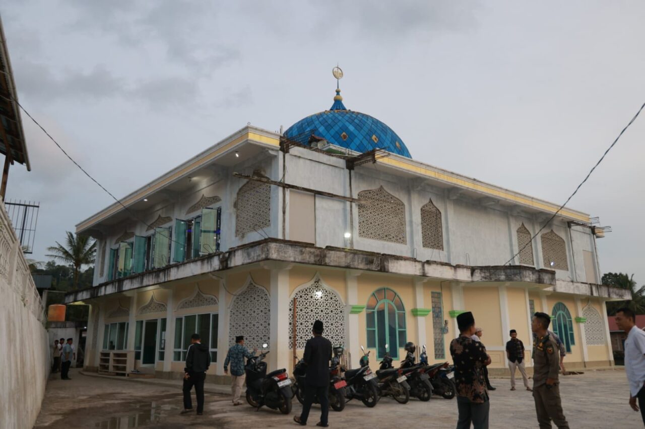 Berikan Kenyamanan Jamaah, Masjid Nurul Falah Andaleh Baruah Bukik  Miliki Lahan Parkir dan Basement