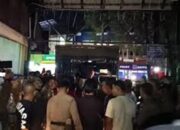 Warga Kepung Kafe Karaoke Golden, 2 Wanita dan Botol Minol Diamankan