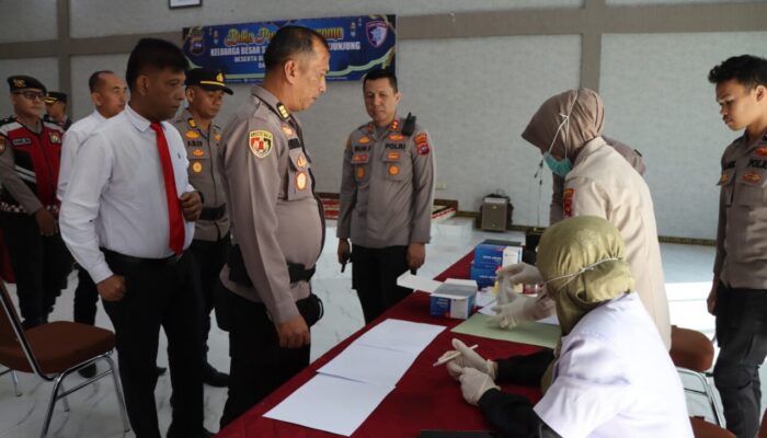 Kapolres Sijunjung Gelar Tes Urine Mendadak, Seluruh Personel Dinyatakan Negatif