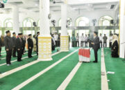 Lantik 40 Pejabat Administrator dan Pengawas Pemkab Agam, Wabup Iqbal Tegaskan Amanah Jabatan dan Penguatan Reformasi Birokrasi