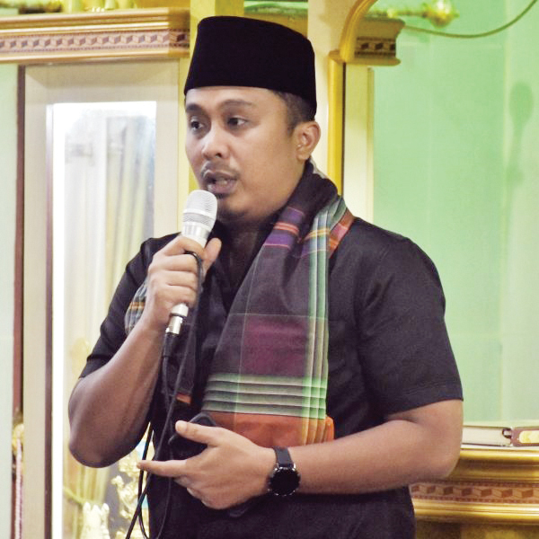 Safari Ramadan di Salareh Aia, Wagub Sumbar Serahkan Bantuan dan Tegaskan Pemulihan Pascabencana