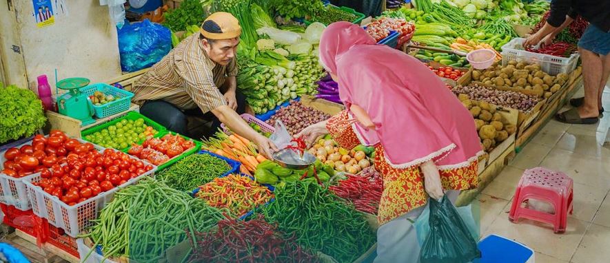 Sepekan Ramadhan, Sejumlah Komoditas Pangan Turun Harga